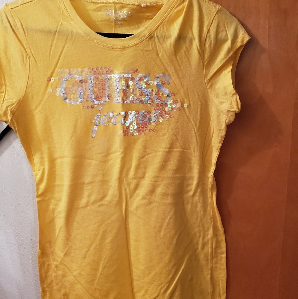 Guess Sequined Tshirt - Large
